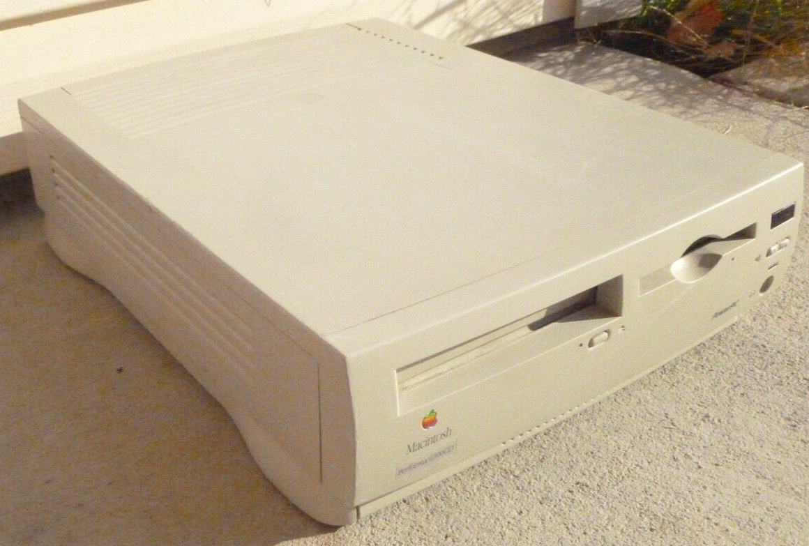 Vintage Apple Macintosh Performa Power PC Computer 6300CD Mac iMac