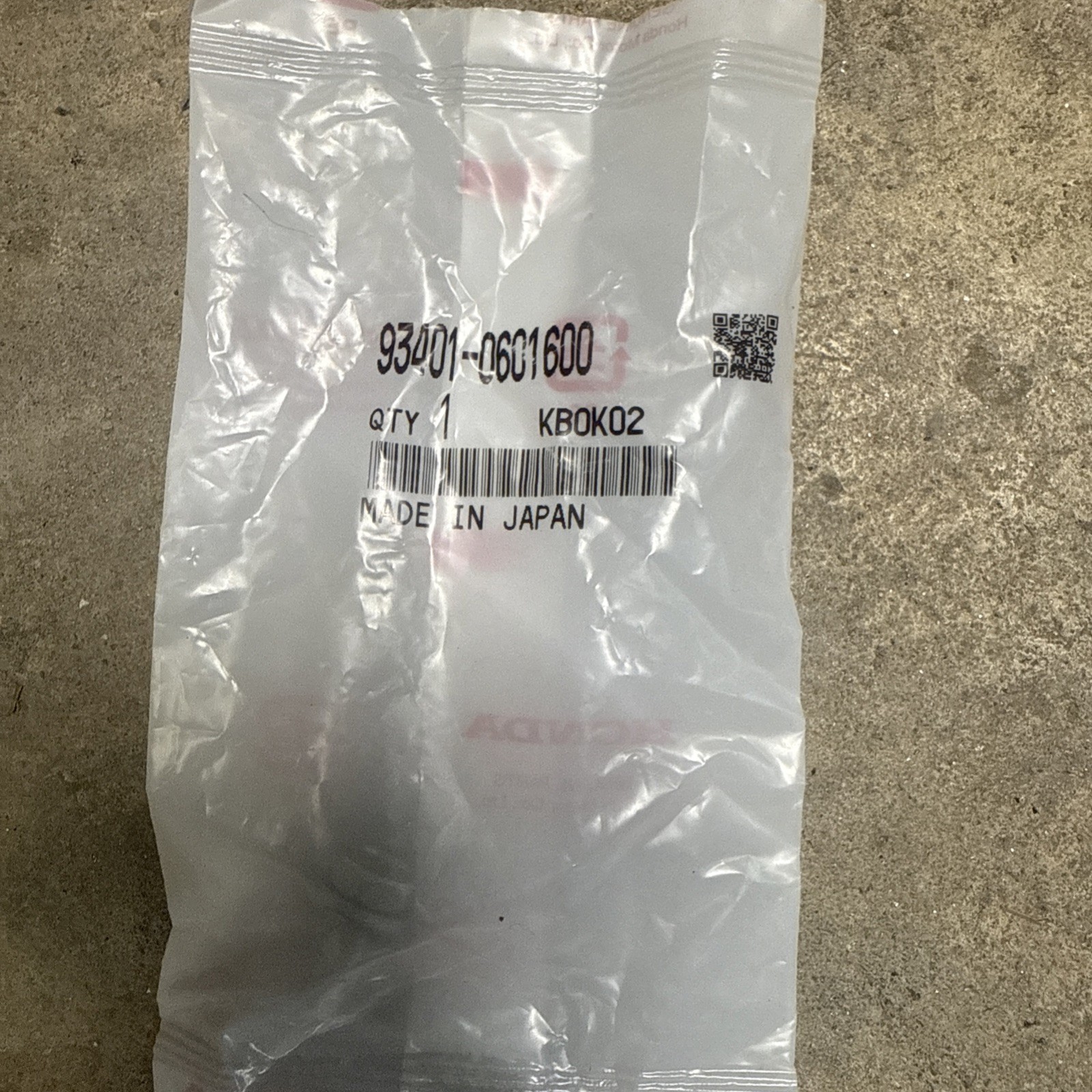 New Genuine Honda Bolt washer 6 x 16 (Part number 93401-0601600 )