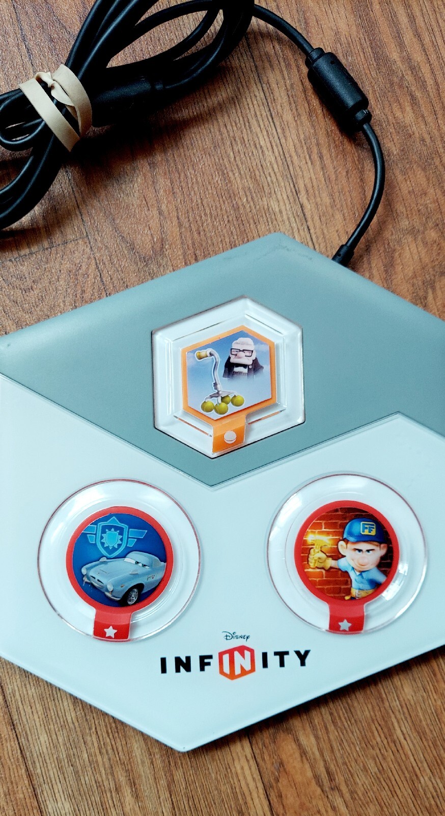 Disney Infinity USB Portal Base Pad & Disc