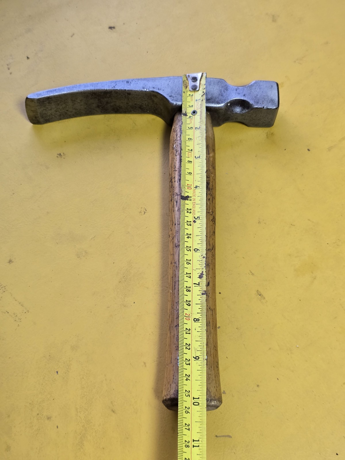 Vintage Bricklayers Brickies Hammer Masonry Hammer