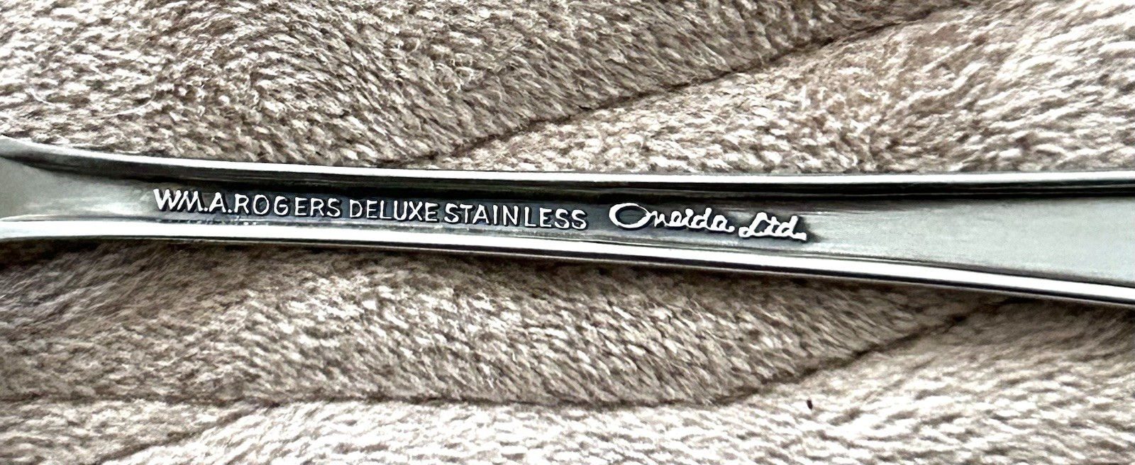 NASCO FLEUR STAINLESS -- *** 5 Teaspoons*** VGC