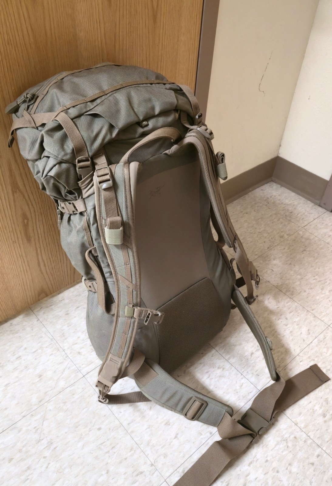 Arc’teryx LEAF Khyber 50