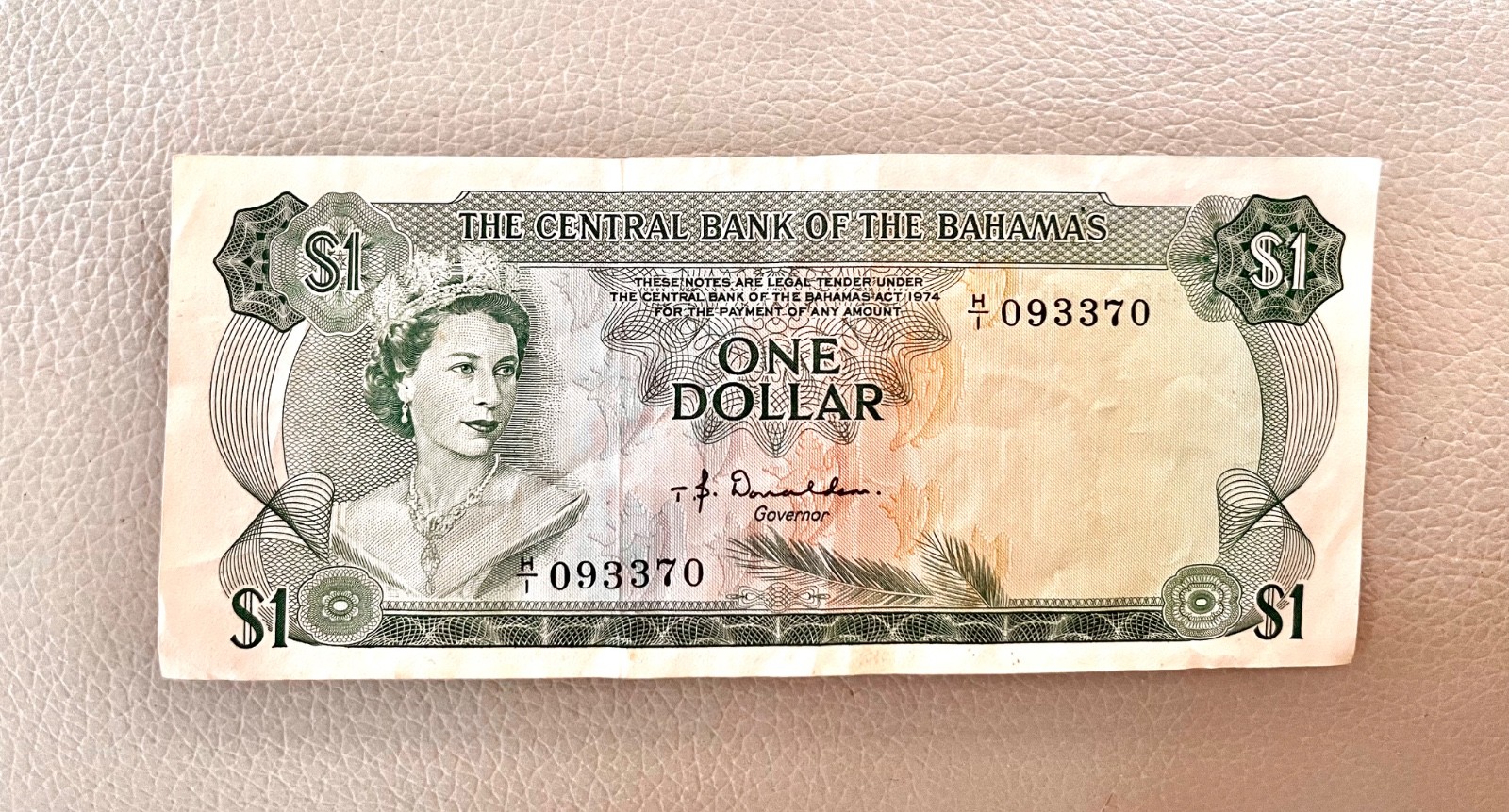 Bank of the Bahamas 1 Dollar Note 1974 Sig. T. B.  Donaldson (Low Shipping)