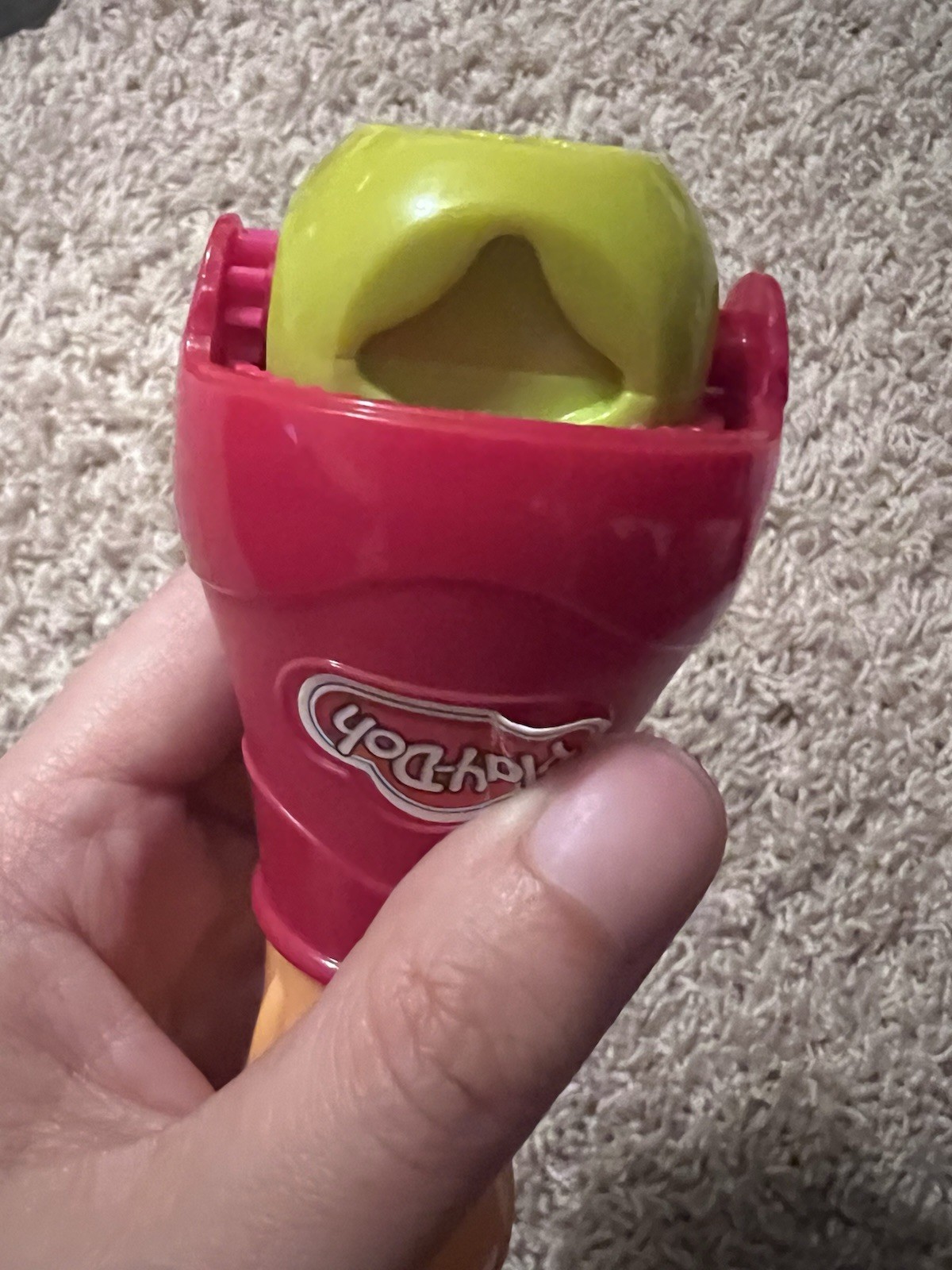 Play-Doh Modeling Clay Extruder Tool w/ Shape Rollers Stamp/Roller Red Green