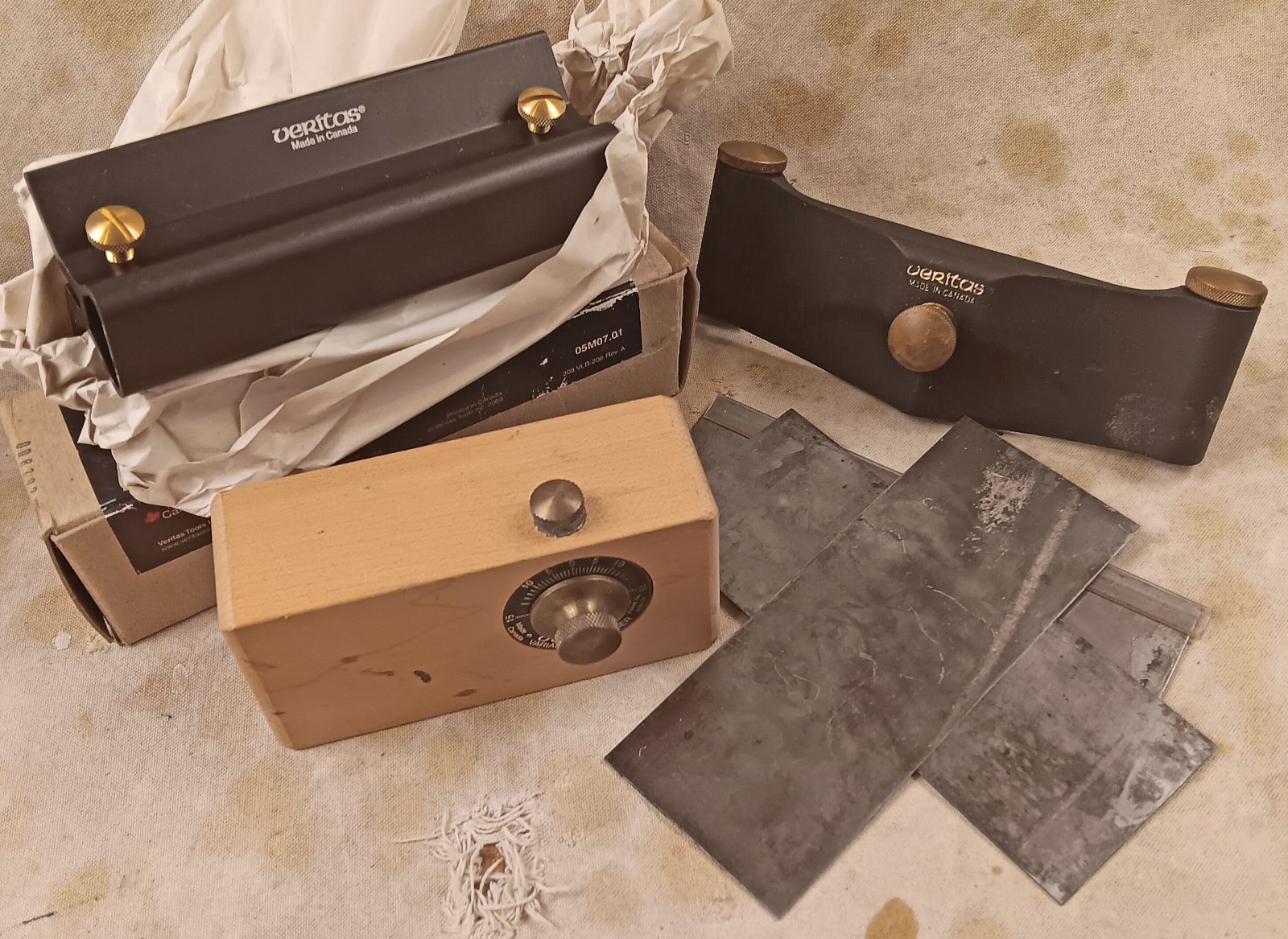 Veritas Scraper Set - holder - burnisher - jointer - card scrapers Two Cherries