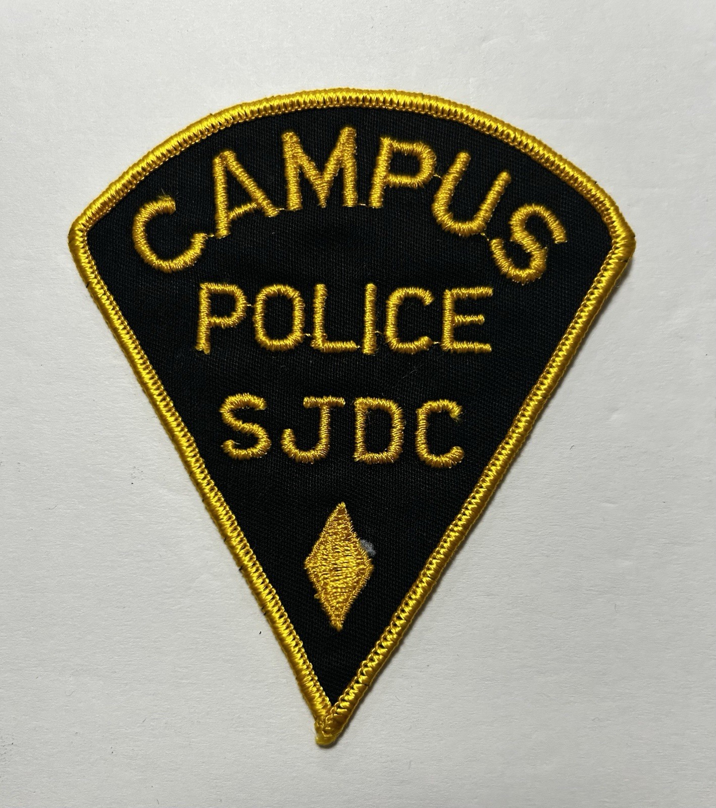 VINTAGE CALIFORNIA CA SAN JOAQUIN DELTA COLLEGE CAMPUS POLICE DEPT PATCH #PD55