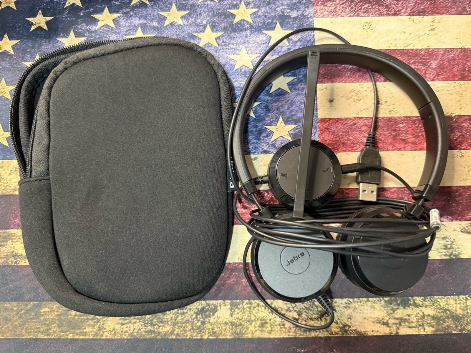 Jabra Evolve 30 II MS Stereo Noise Canceling Headset W/ ENC060 AUX to USB & Case