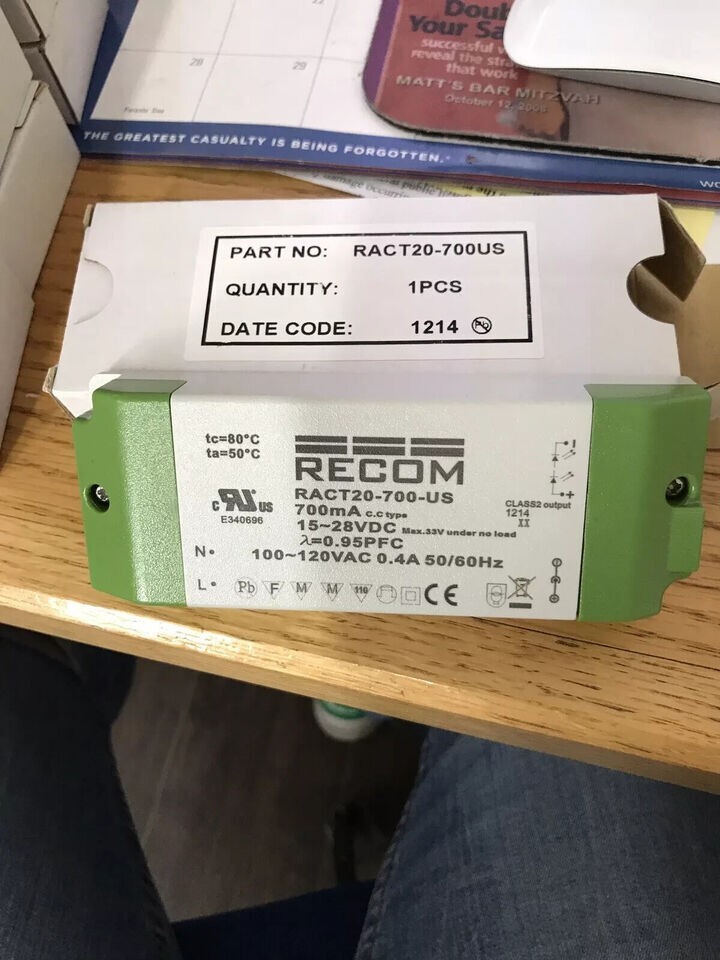 Recom 20W 28V 0.7A Constant Current LED Power Supply RACT20-700US