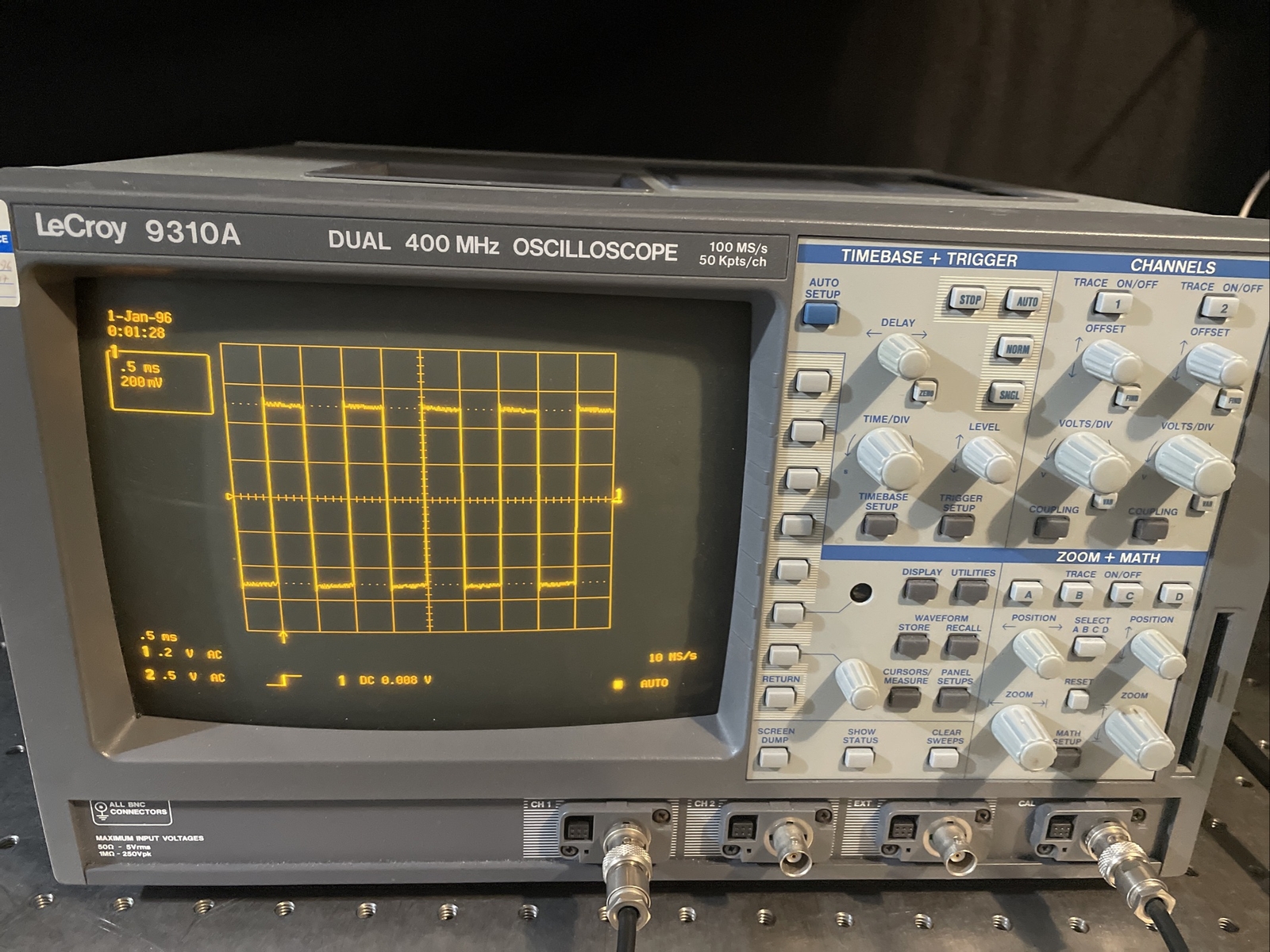 Lecroy 9310A Dual 400MHz Oscilloscope, 100MS/s, With GPIB and R232