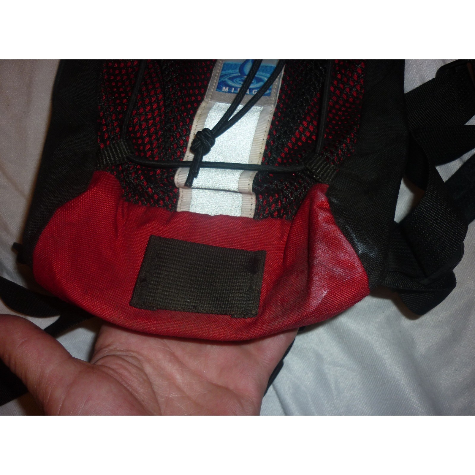 Gregory Mirage Hydration Pack Red Black Hiking Running Backpack Small Slim