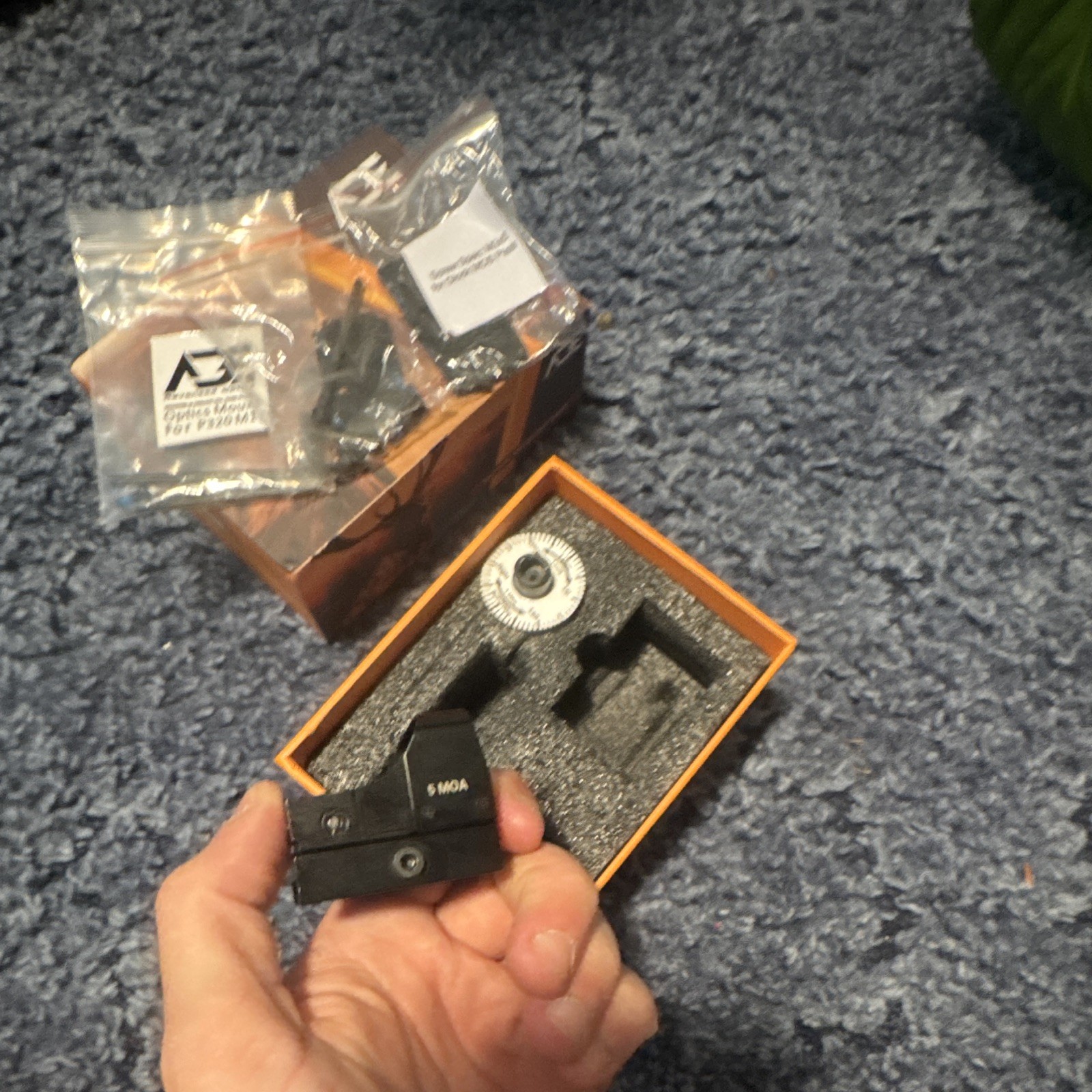 Advanced Optics Tactical Reflex red Dot Sight adjustable brightness