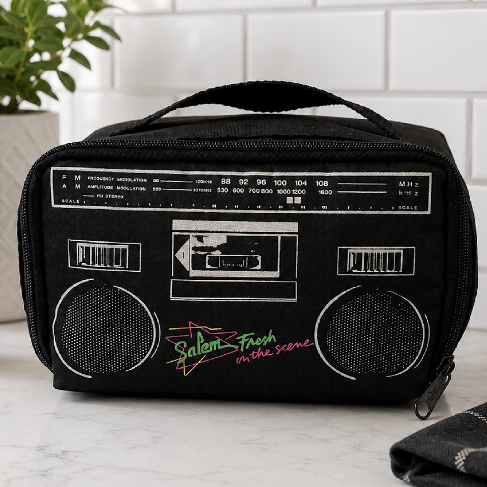 Vintage Salem Cigarettes Fresh On The Scene Boombox Cooler Lunch Bag Retro 80s