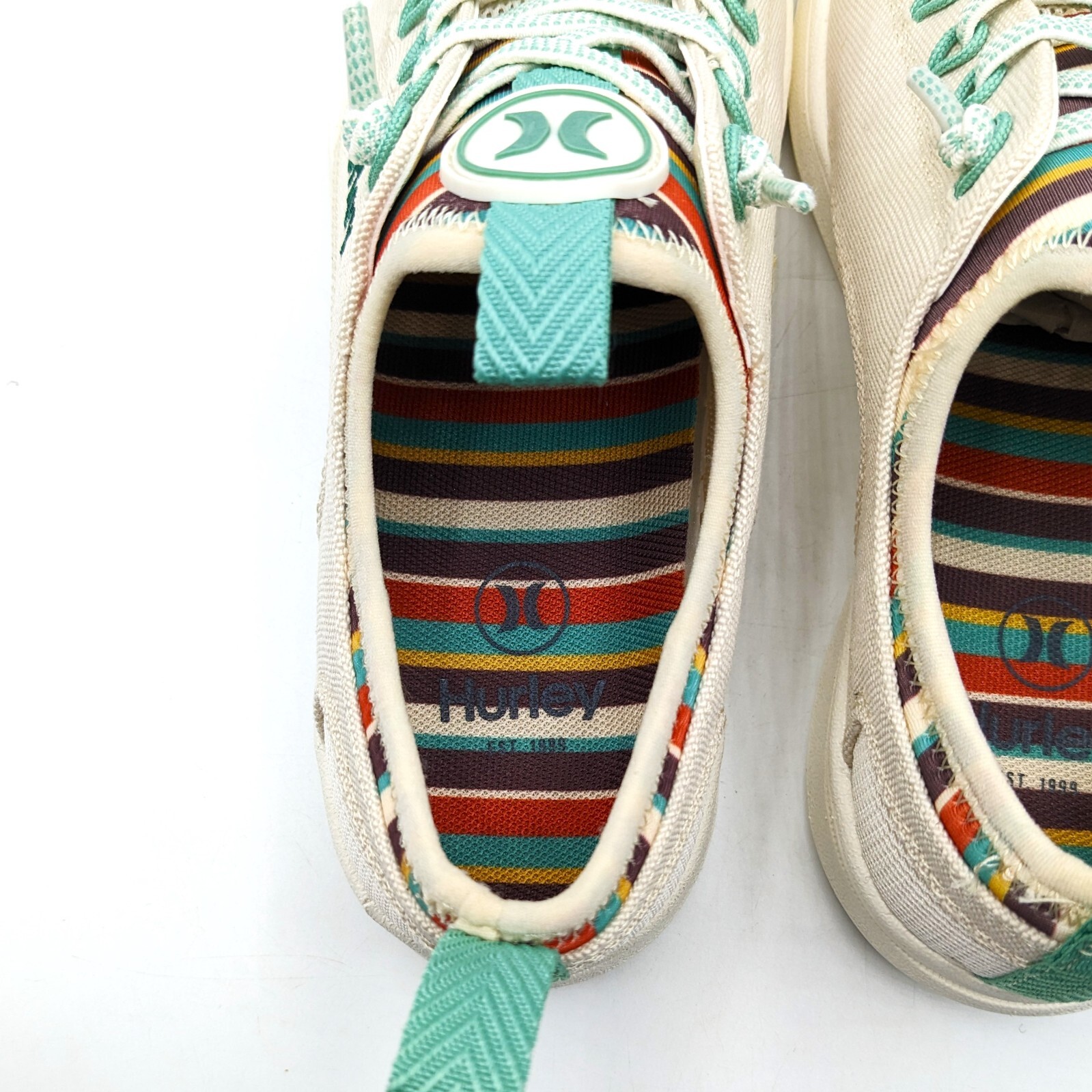 Hurley “Castaic” Women’s Colorful & Functional Casual Fashion Sneaker Beige NEW
