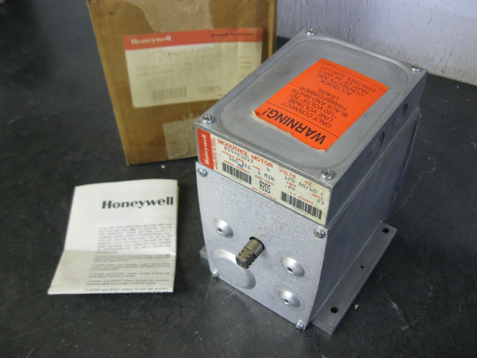 HONEYWELL M744S1013 MODUTROL MOTOR ACTUATOR, 120v, 4-20 mA input 160 deg 1 min.