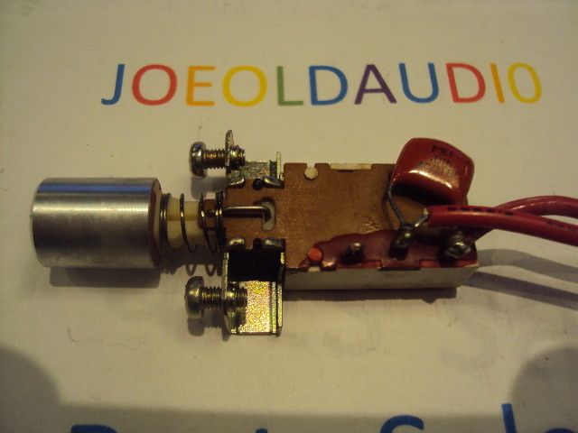 Toyo Push Button Switch. Part # E50212. Type NE 15 with Knob & Mounting Screws.