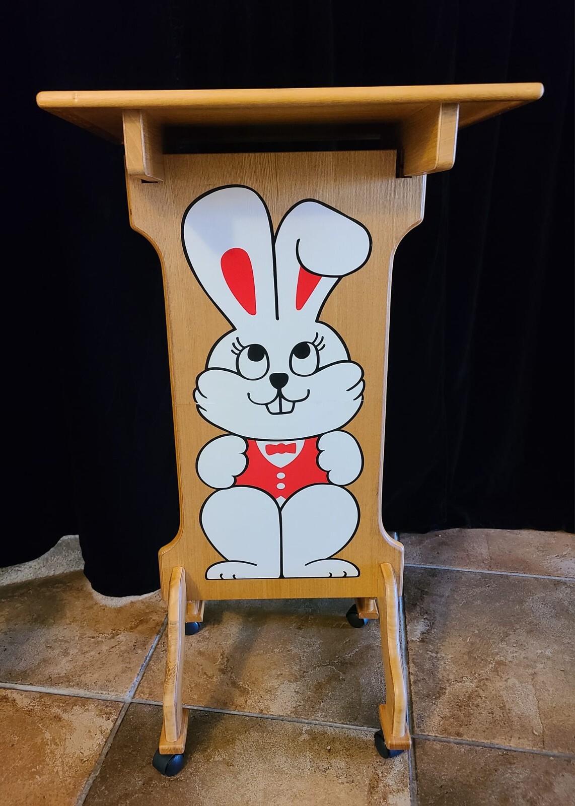 Deluxe Rabbit Table by Mikame Magic Trick Mentalism