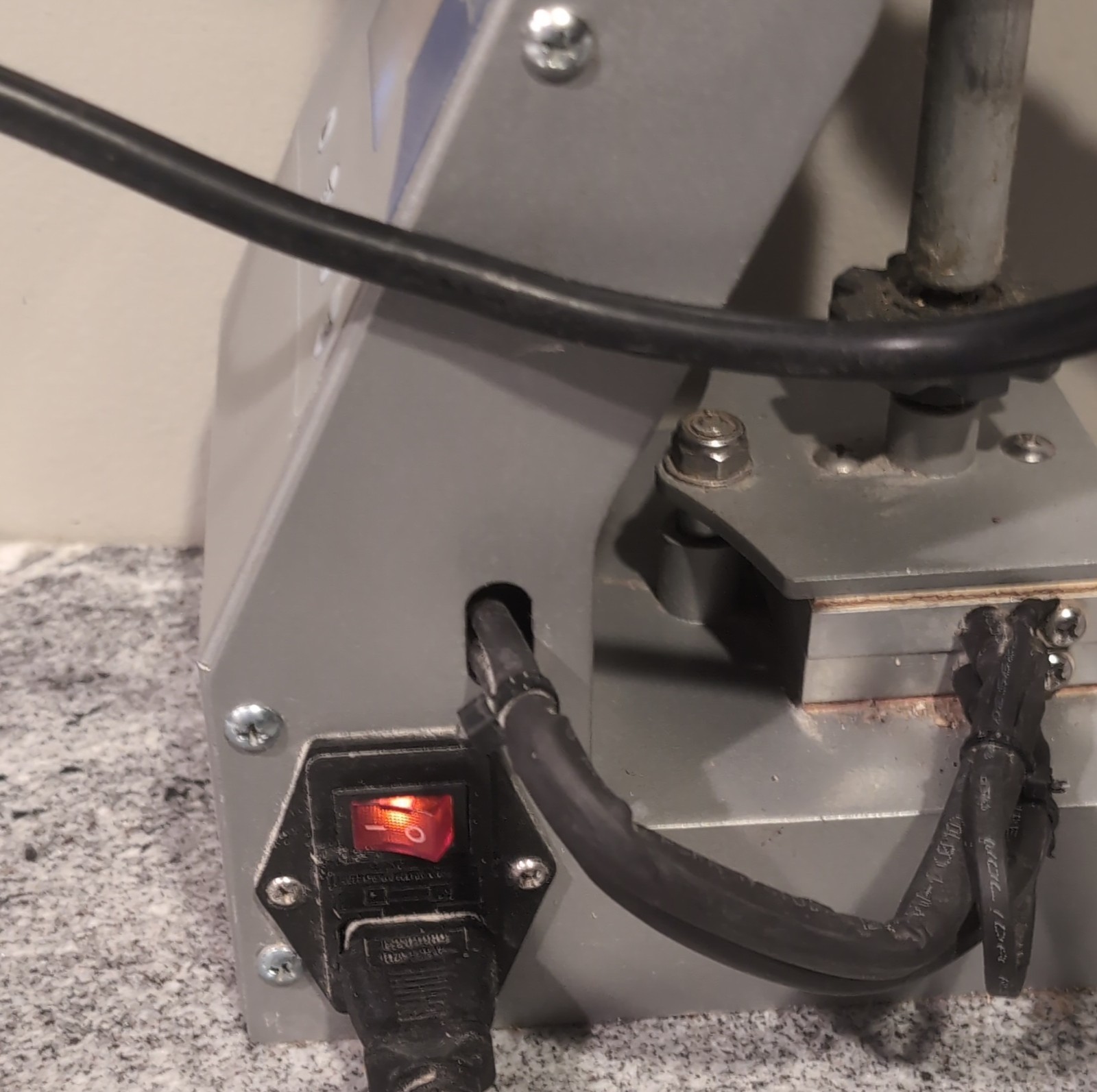 Dulytek Clamshell Manual Heat Transfer Press with Digital Display & Timer