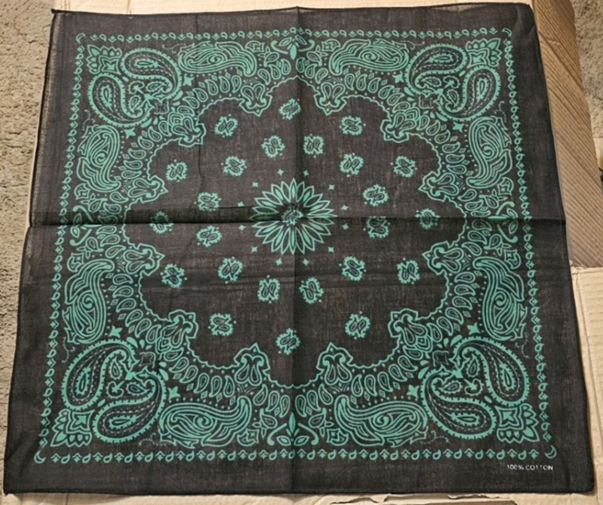 TWO TONE BLACK GREEN PAISLEY COLORFUL BANDANA ( SET OF 3 BANDANNA )