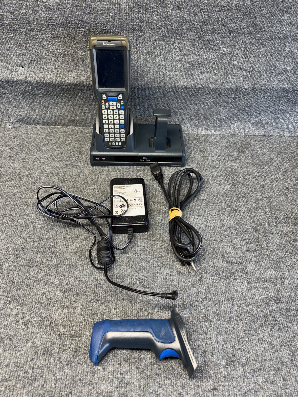 INTERMEC CK71 / 1001CP01 Handheld Mobile Computer Barcode Scanner
