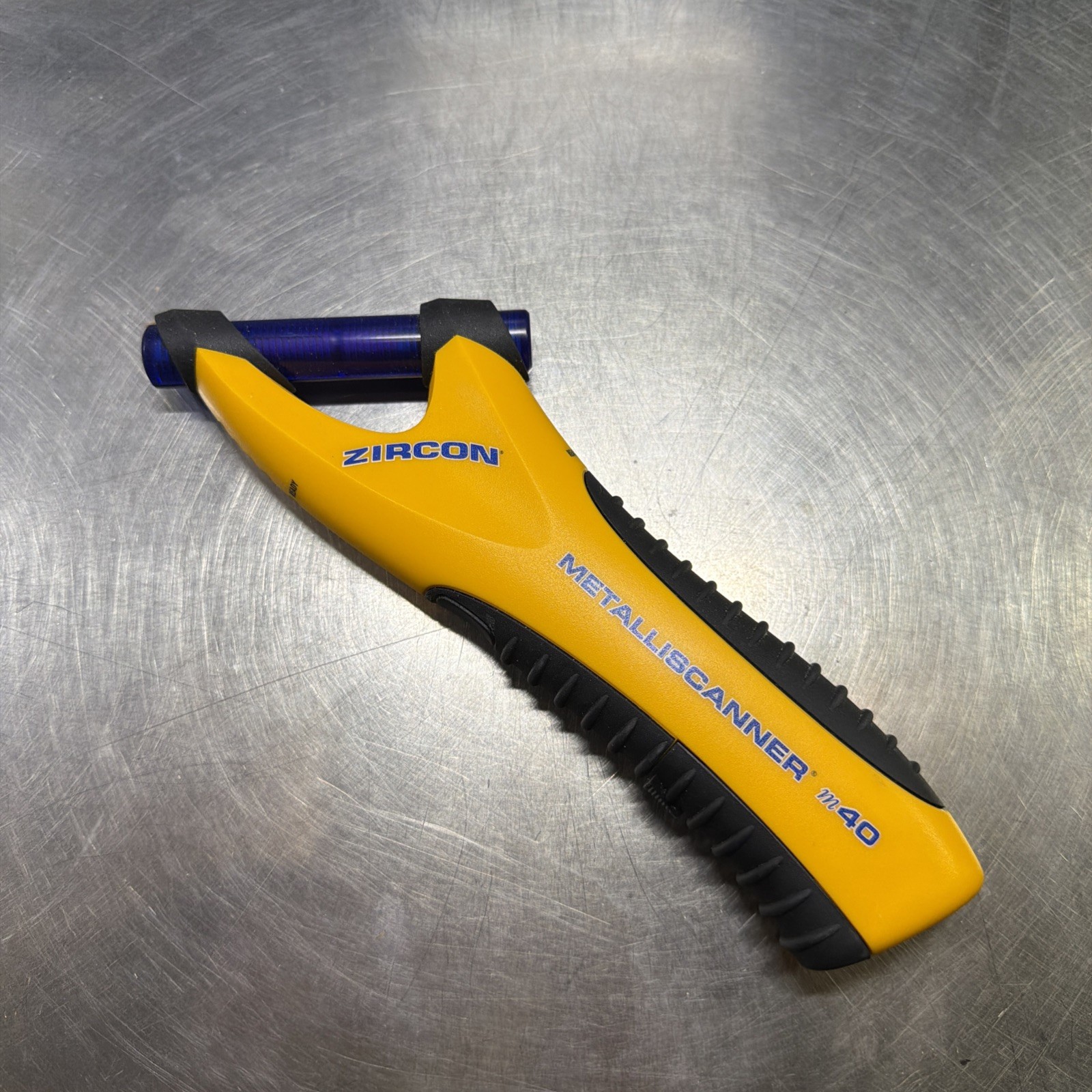 Zircon MetalliScanner M40 Metal Locator