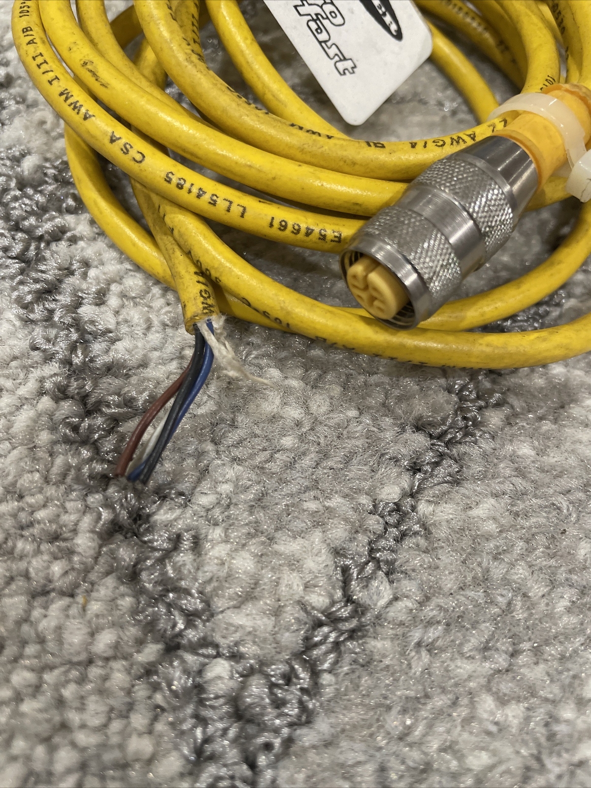 (2) Banner U8556 Euro Fast Cable ***FREE SHIPPING***
