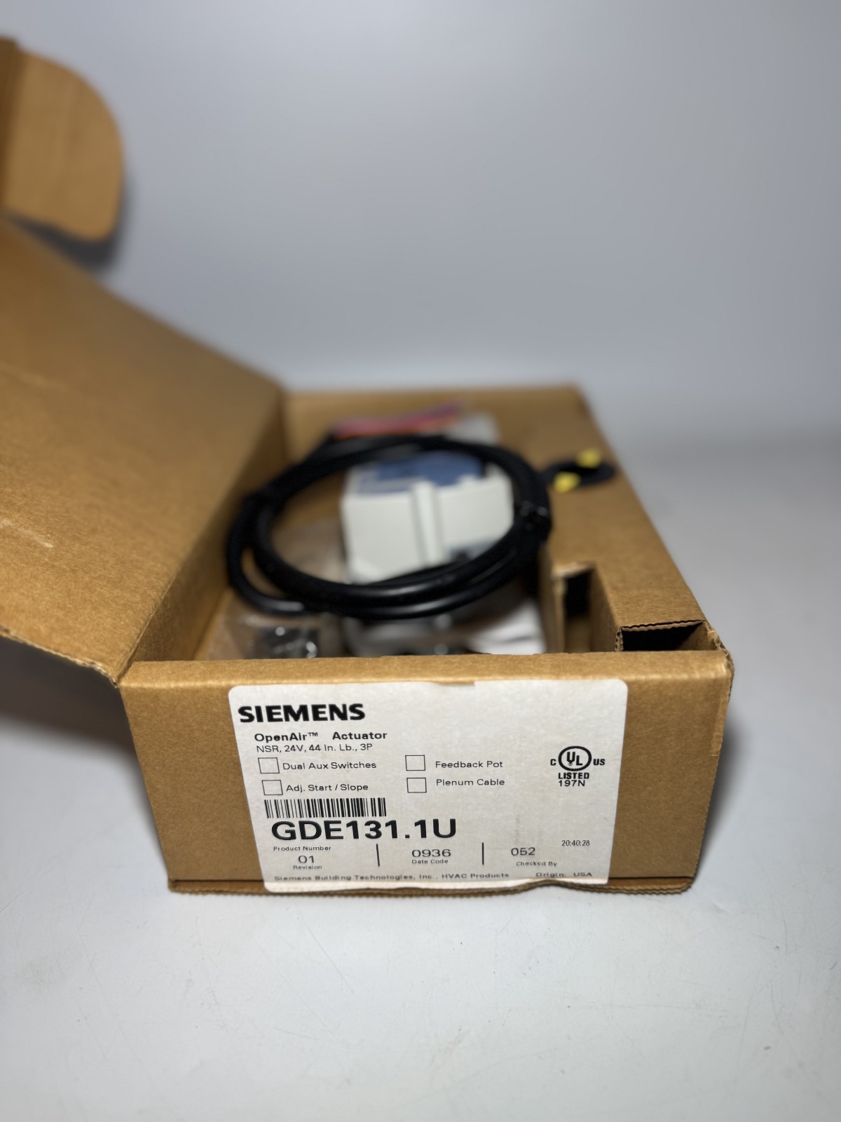 Siemens GDE131.1U OpenAir Damper Actuator 24V 44 in-lb 3-Position NEW Open Box