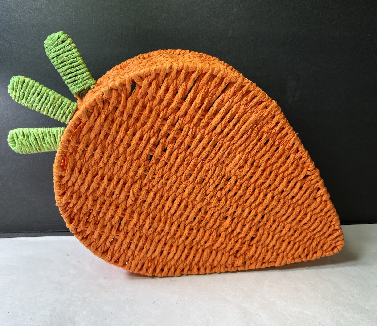 EASTER CARROT SHAPED WOVEN BASKET