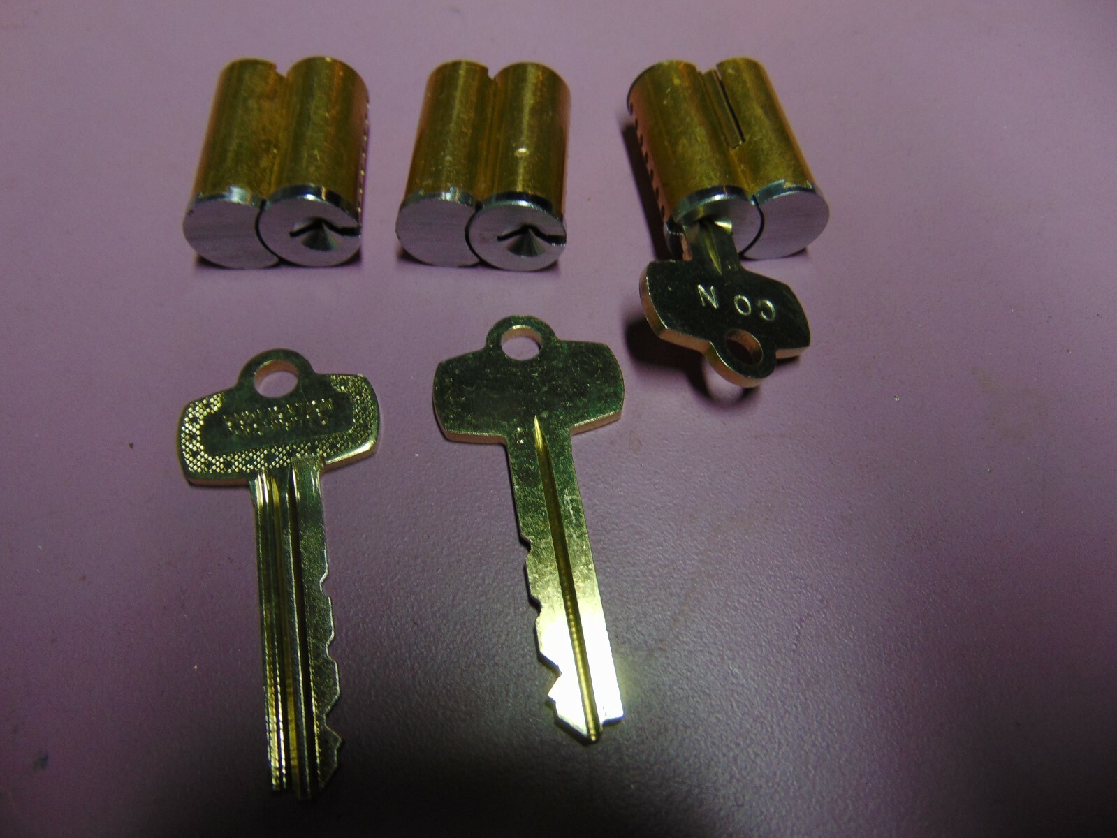 3 - BEST LOOK ALIKE  C  KEY  BLANK WITH 1 CORE KEY AND 2 PASS  7 PIN  LOCKSMITH