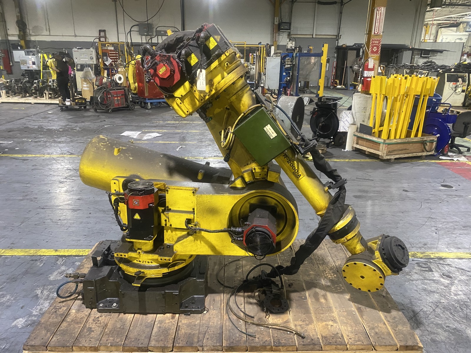 FANUC R-2000iA/100P Robot Arm PARTS ONLY