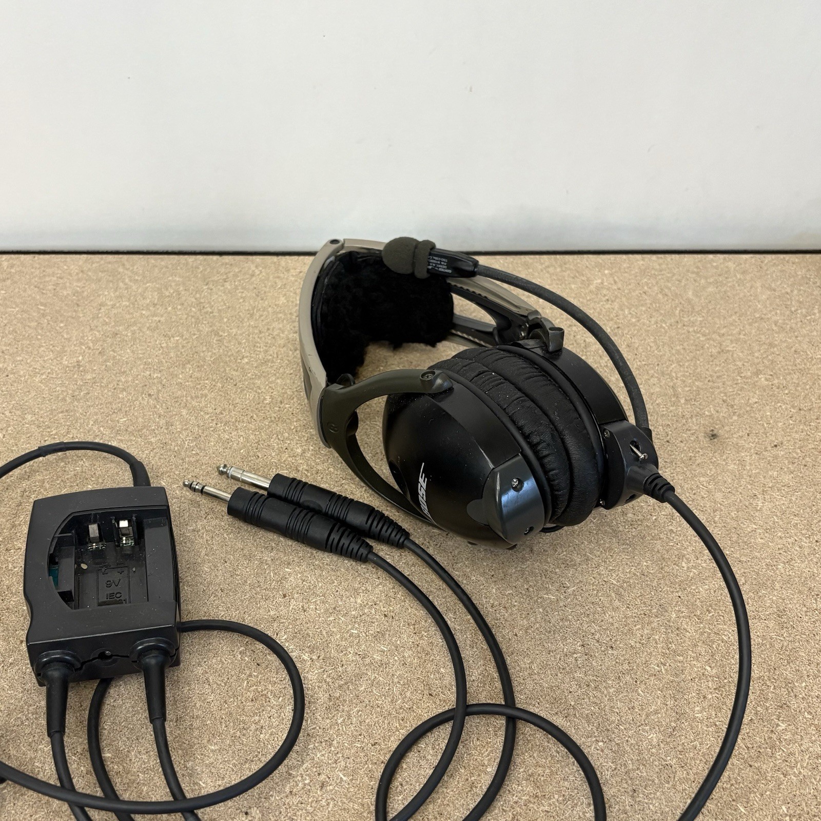 Bose X Aviation A10 Dual GA Plugs Headset AHX-02 - Needs Repair