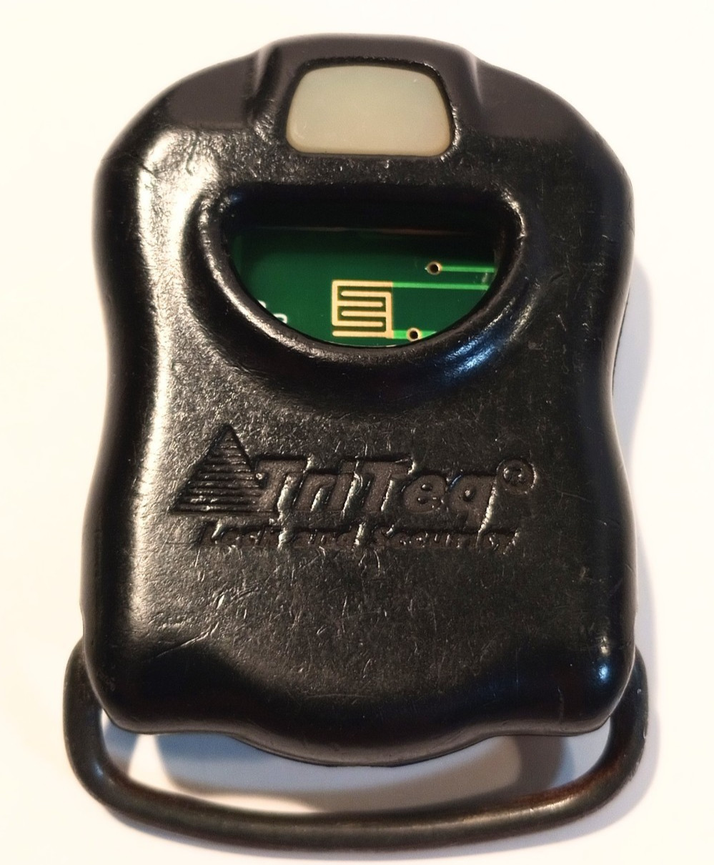 TriTeq Lock & Security Vending Machine Key Fob, FOR PARTS ONLY, READ