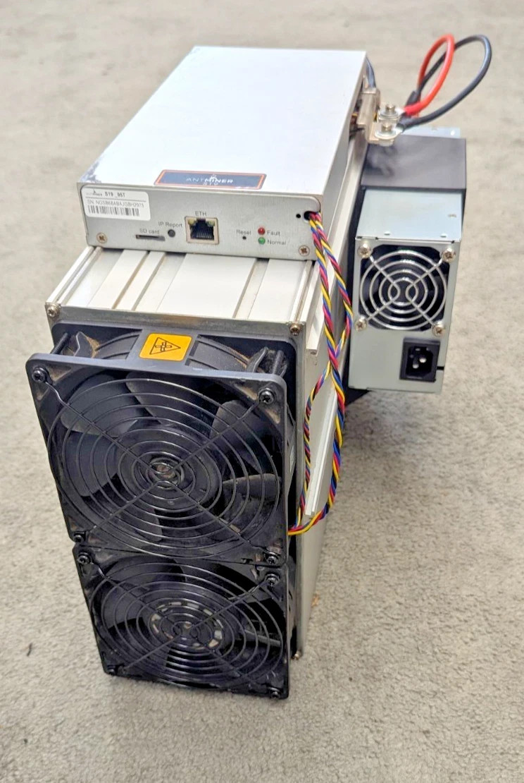 Antminer S19 95TH Converted 110V 40TH/s 1000W Plug & Play - LuxOS Home Mining!
