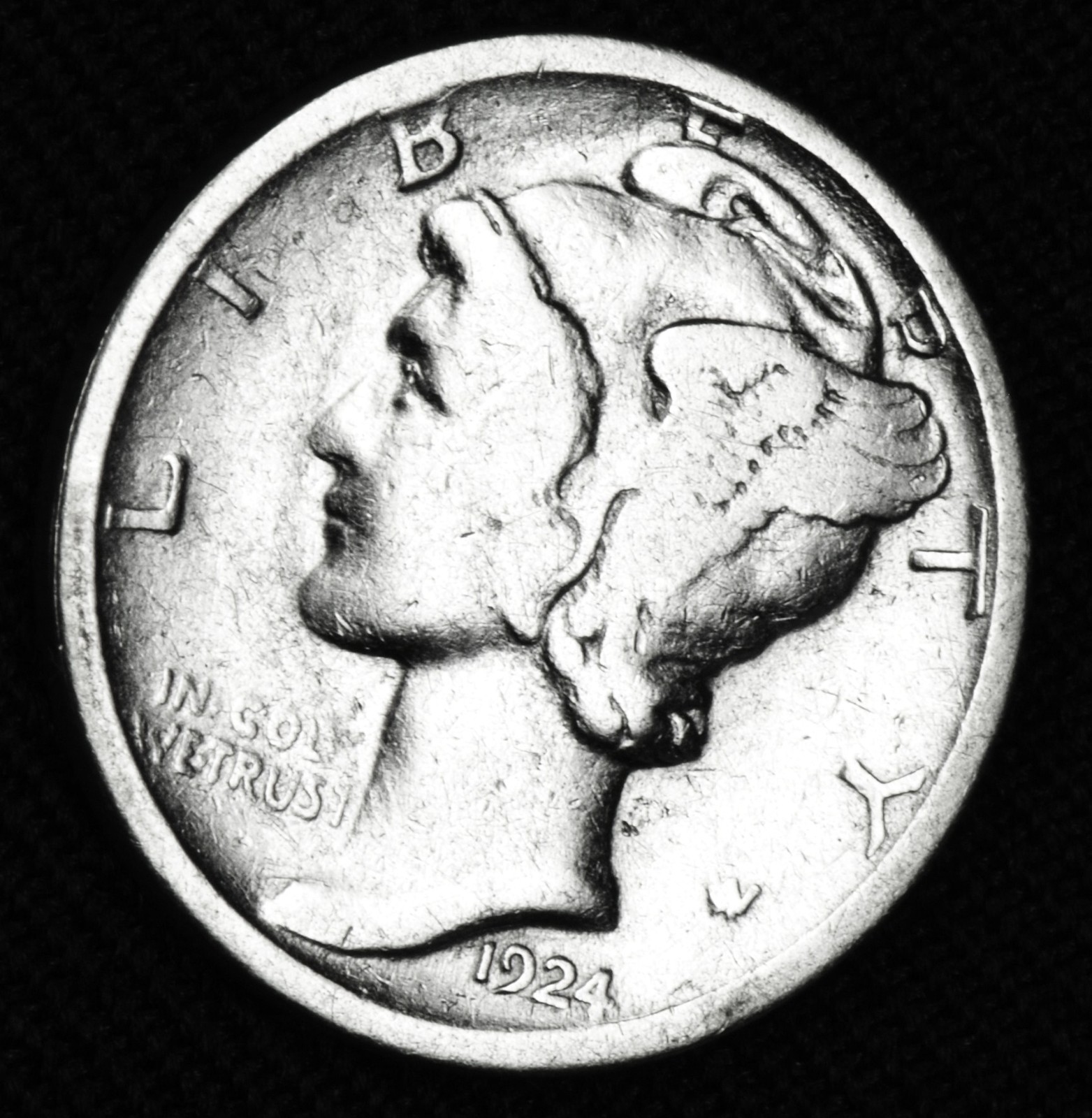 1924-d Mercury Dime.  Better Grade   (Inventory A)