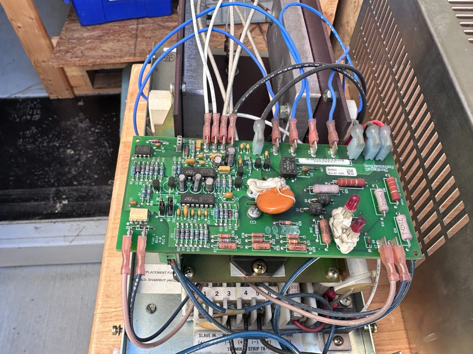 ALLEN BRADLEY Dynamic Brake 1336-MOD-KB005 - PARTS ONLY