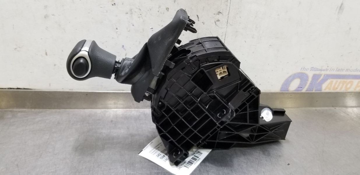 21 2021 TOYOTA SIENNA XLE 2.5L AUTOMATIC TRANSMISSION SHIFTER ASSEMBLY