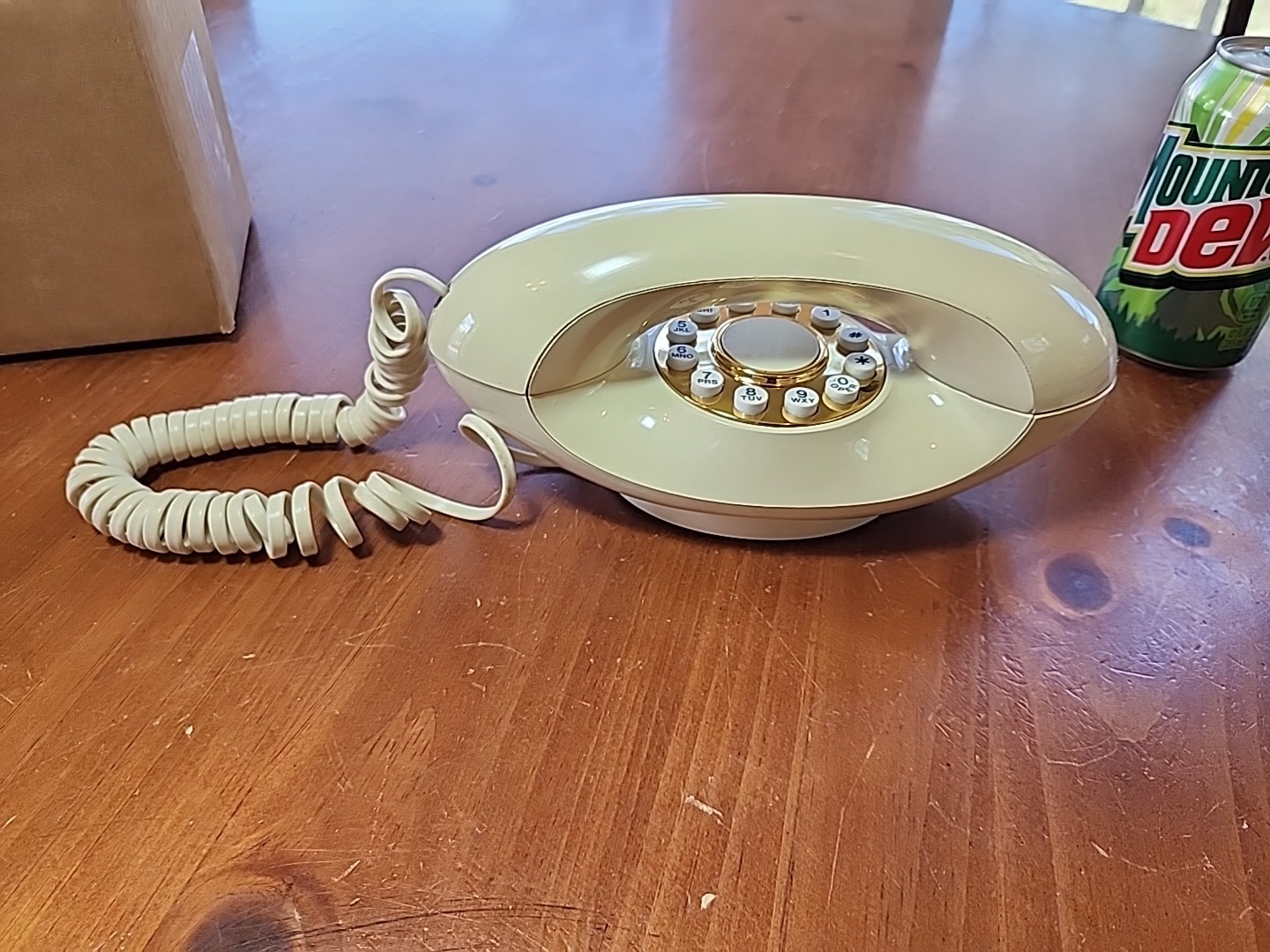 Vtg ATC GENIE Phone TEIF 8300 - Iconic Space Age Design - Cream/Gold Princess