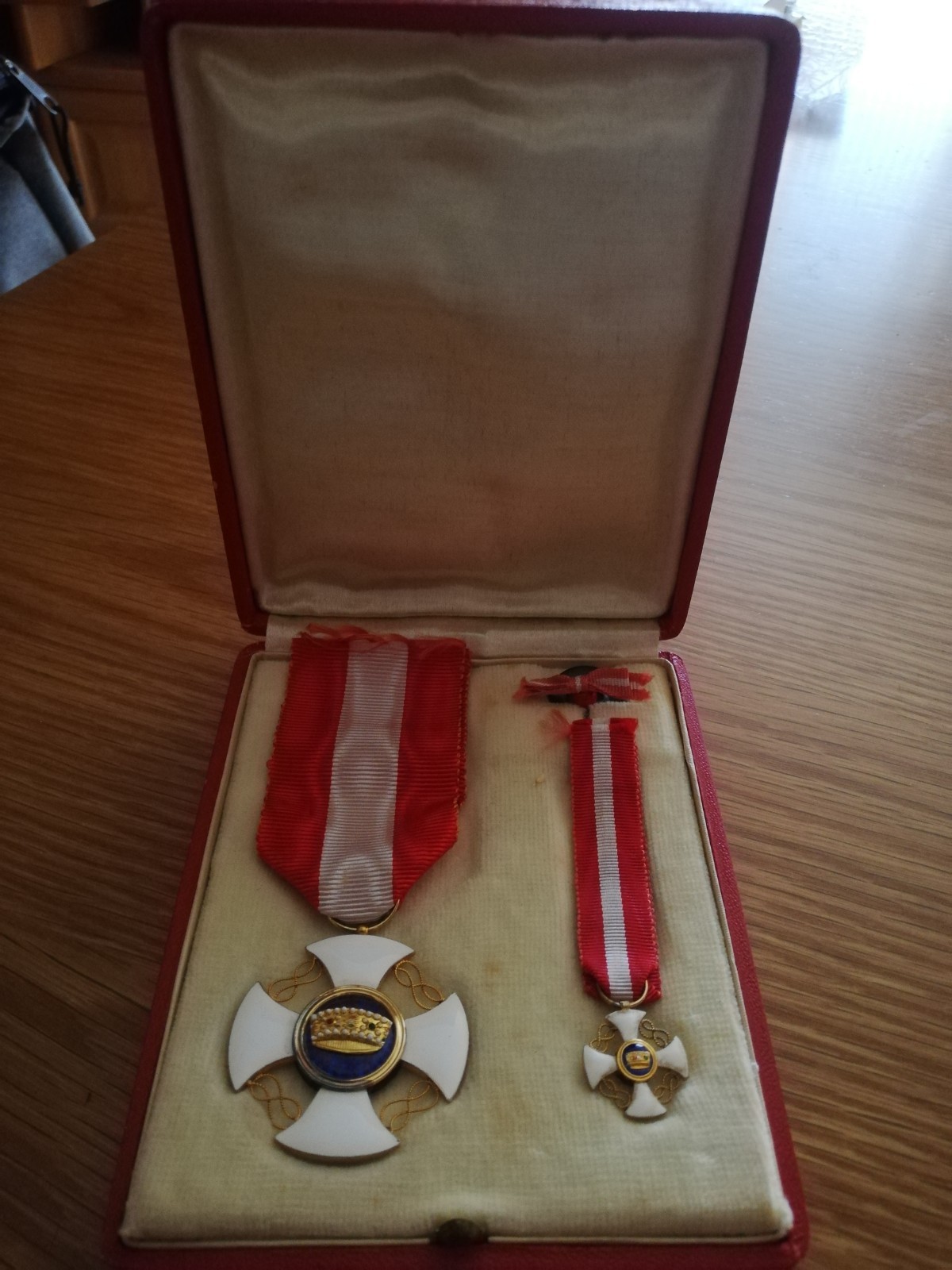 CROSS KNIGHT - Order of the CROWN of ITALY / SET
