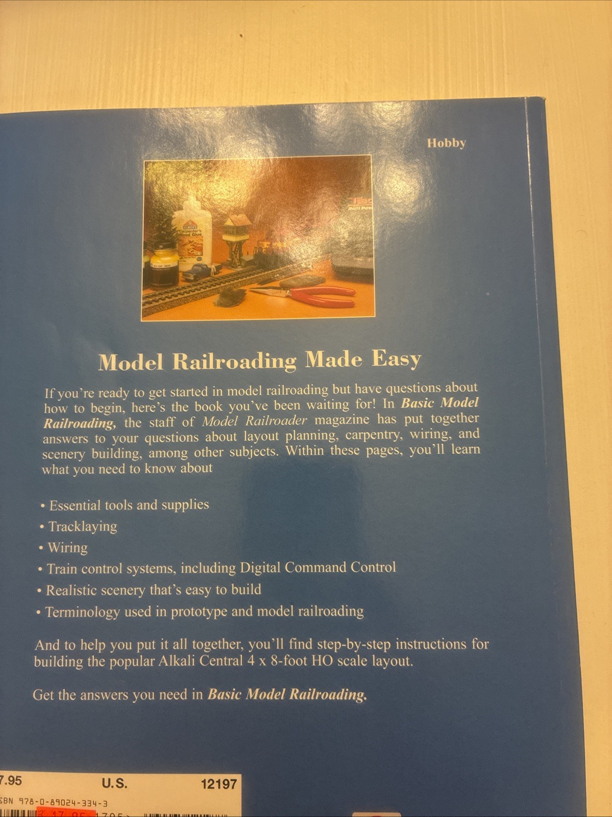 Basic Model Railroading Book