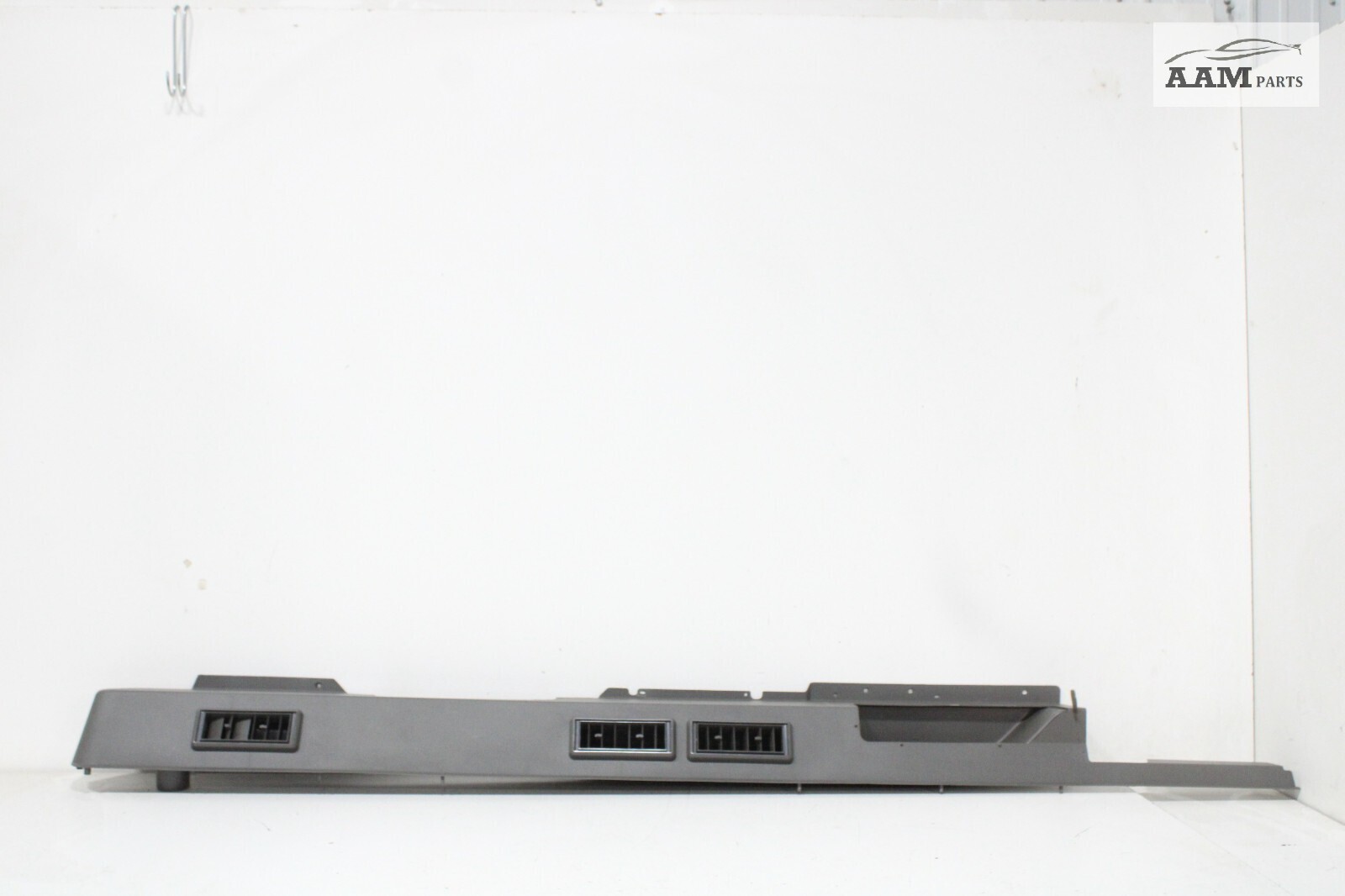 2018-2024 VOLVO VNL 860 RIGHT PASSENGER SIDE VERTICAL BUNK BACKING PANEL OEM
