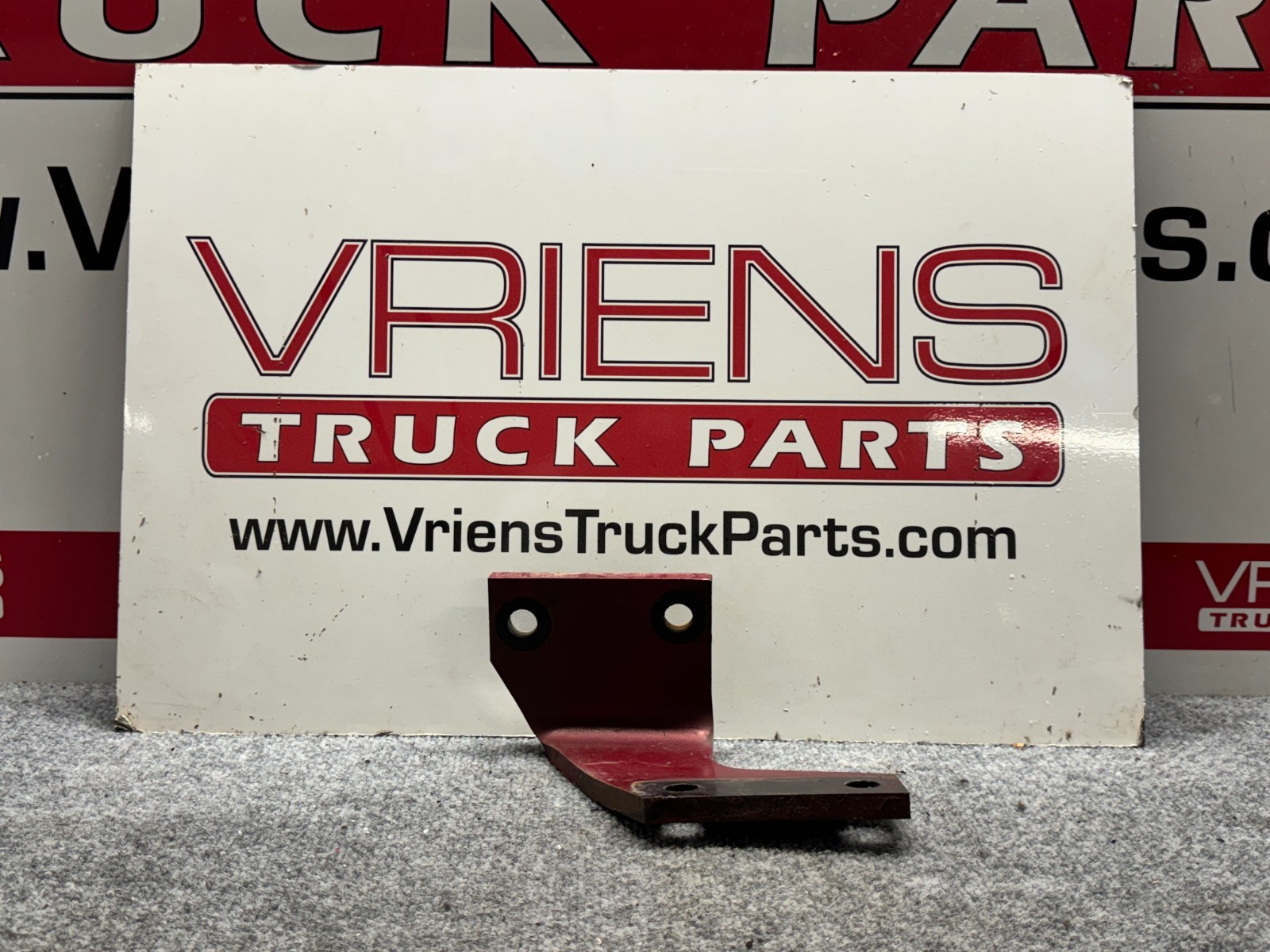 KENWORTH K276-1618R BRACKET-CROSSMEMBER FRONT ENGINE SU