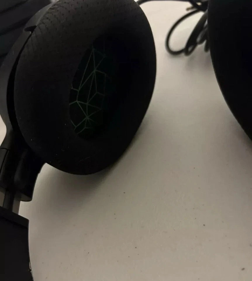 Steelseries Arctic 3 Wireless headset - Slightly Used
