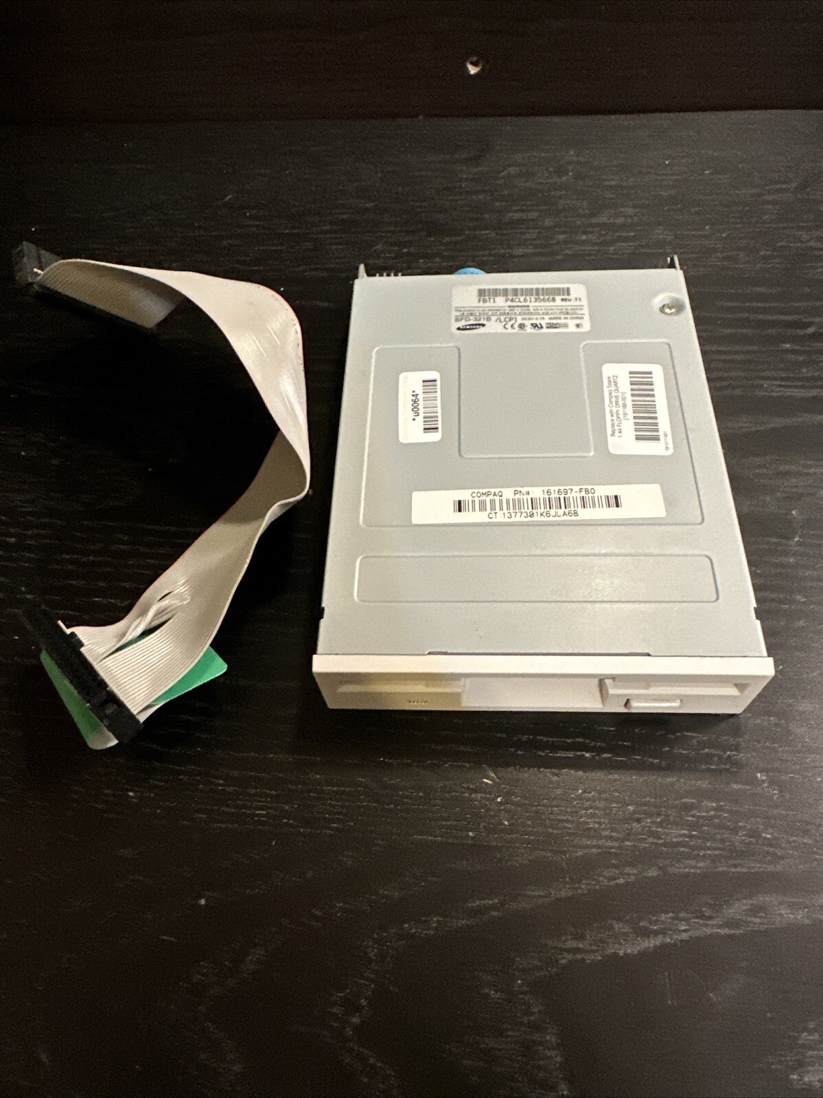 Samsung SFD-321B 3.5" Internal Floppy Disk Drive Compaq 161697-FB0 White