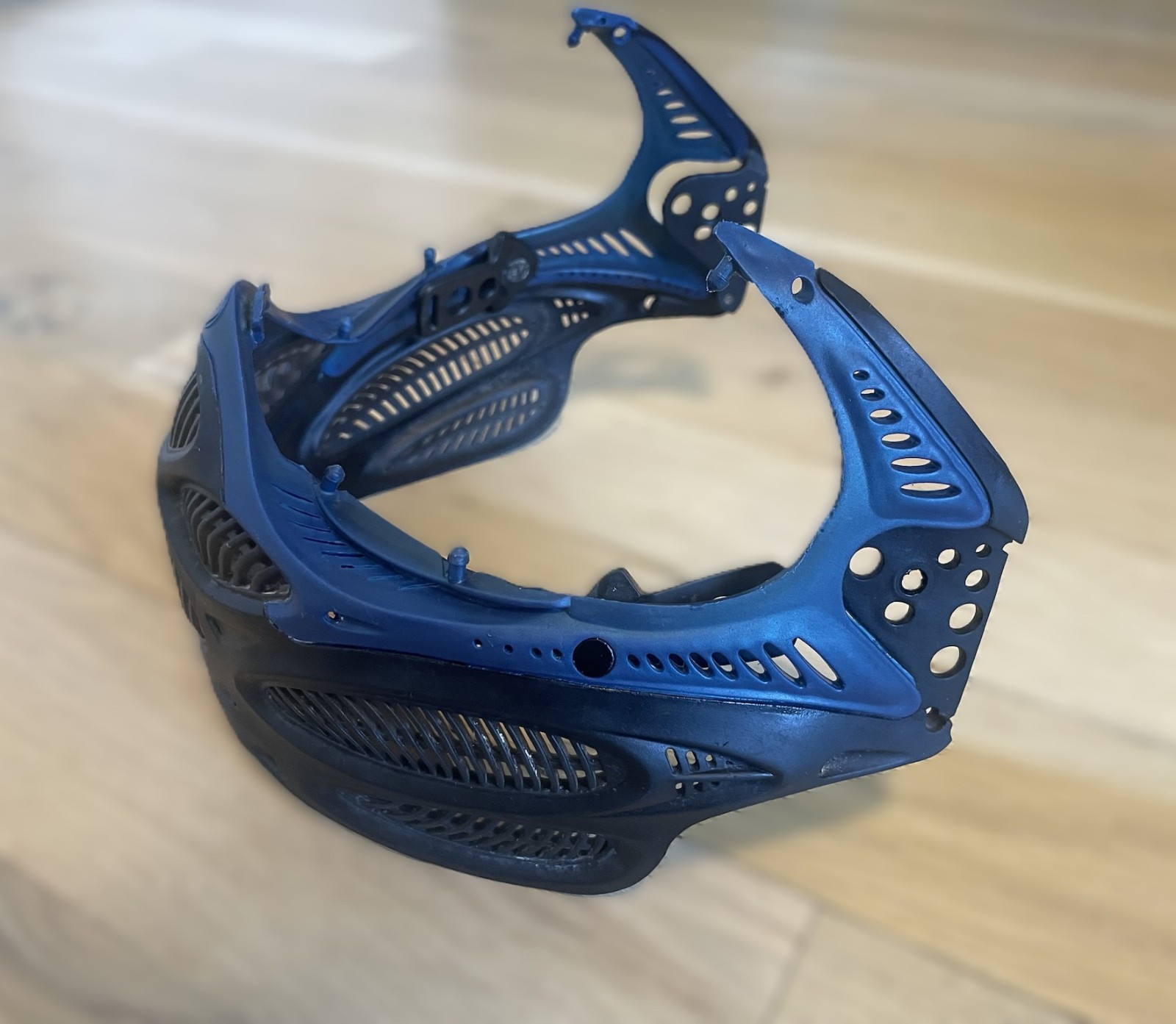 Dye I3 Pro Blue Paintball Mask Bottom No Chin Strap