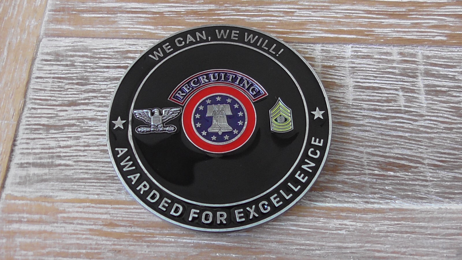 US Army 6th Recruiting Brigade OUTRIDERS Commanders Challenge Coin #692Y