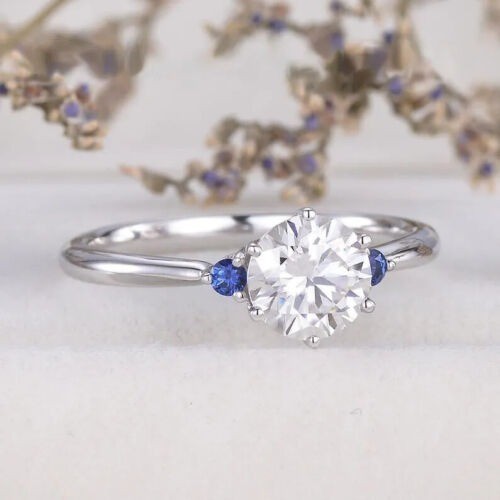 Round Cut 2.70 Ct Lab-Created White Diamond Engagement Ring 925 Sterling Silver