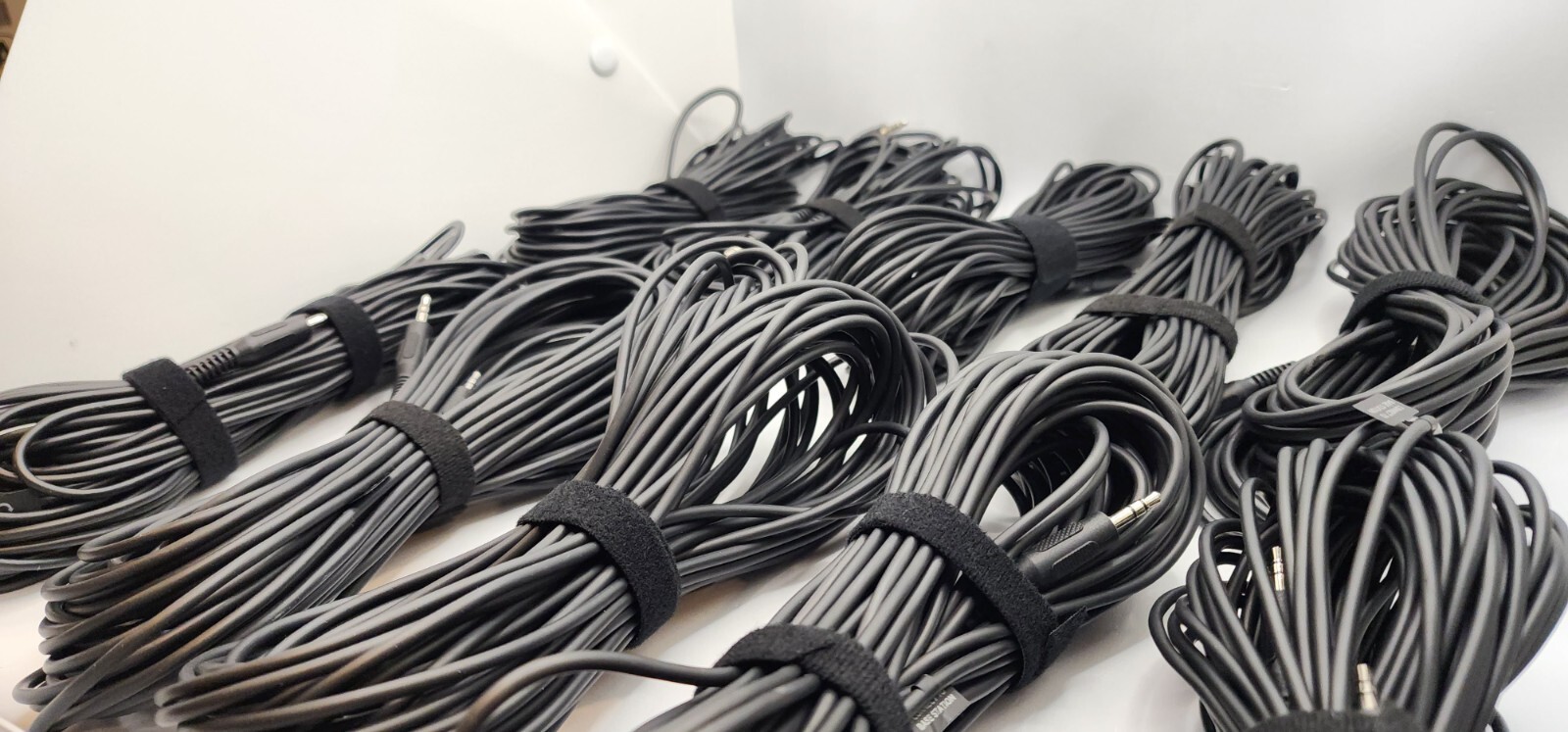10x HTC Vive VR Headset Base Station Sync Cable Connection Line 50ft 3.5mm