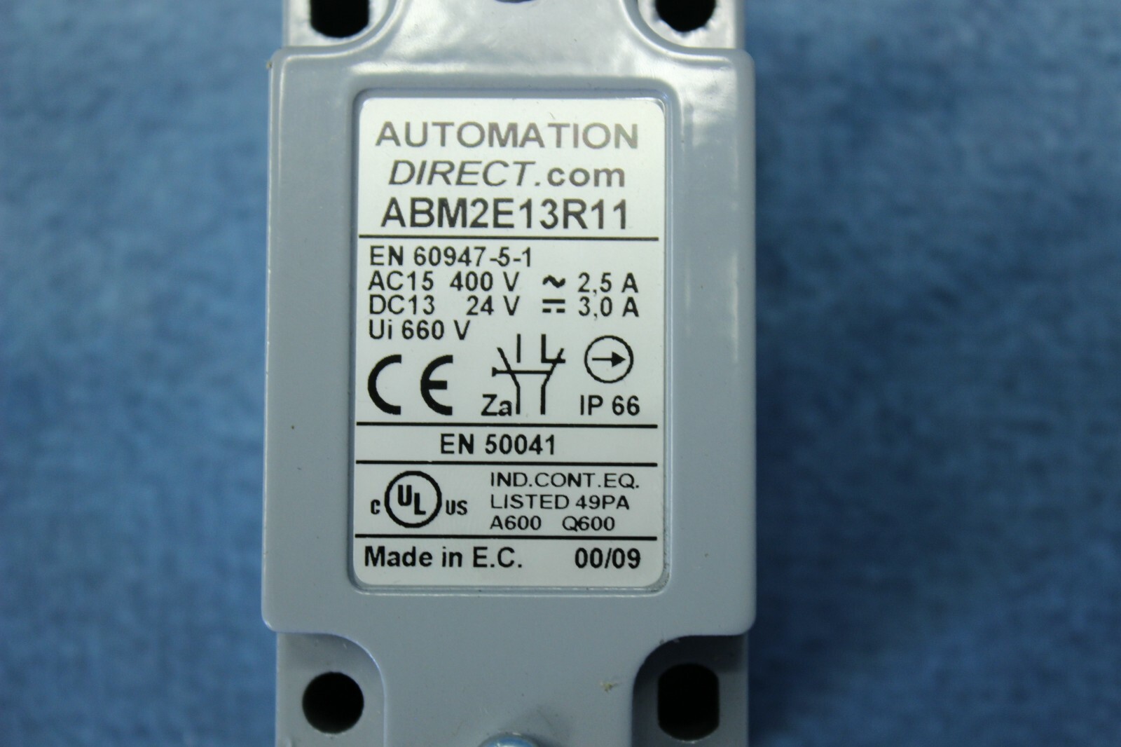NEW Automation Direct Limit Switch ABM2E13R11 MISSING TOP PART