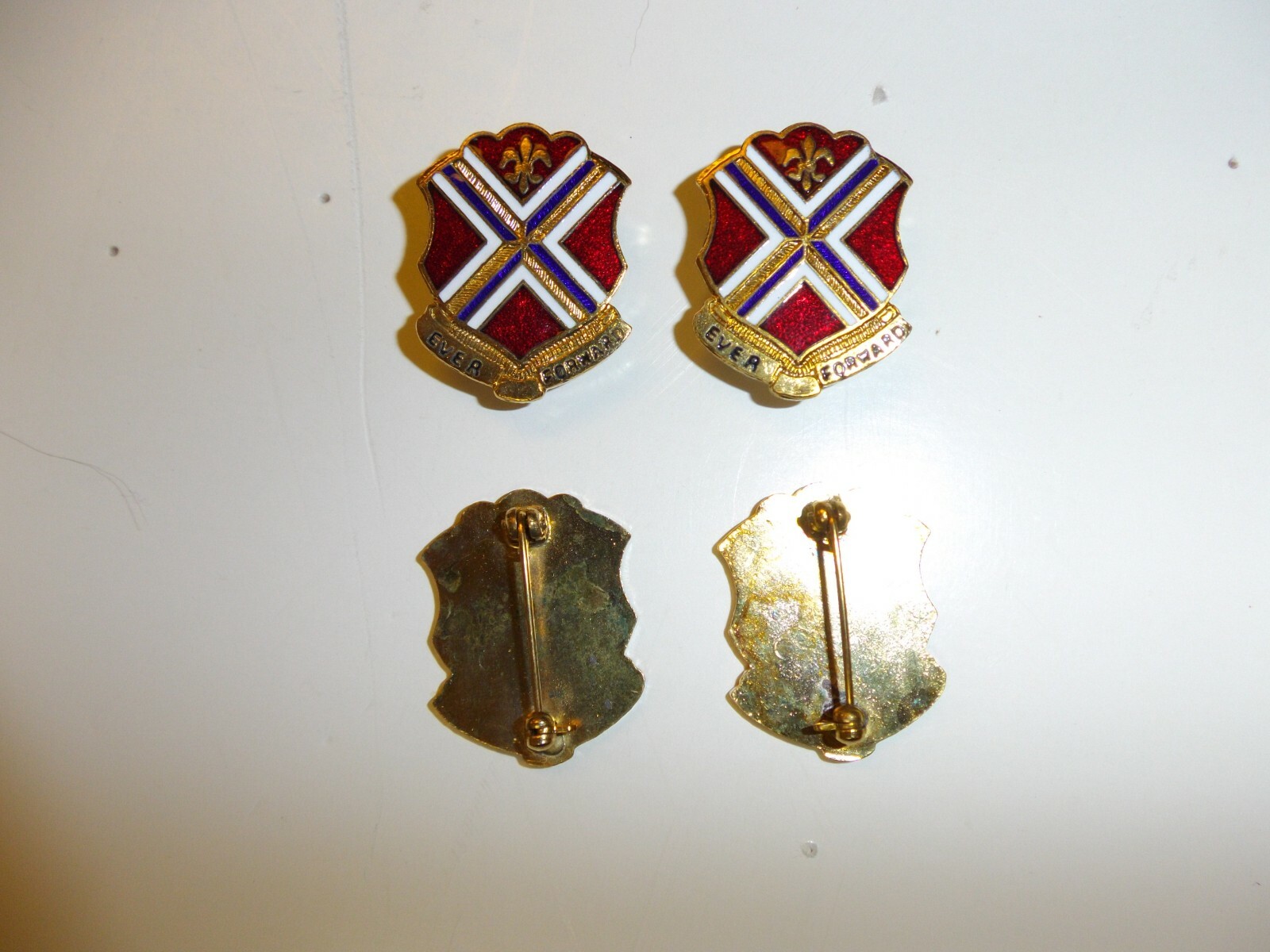 0259p WW 2 US Army 116th Infantry Regiment DI pair A1B7