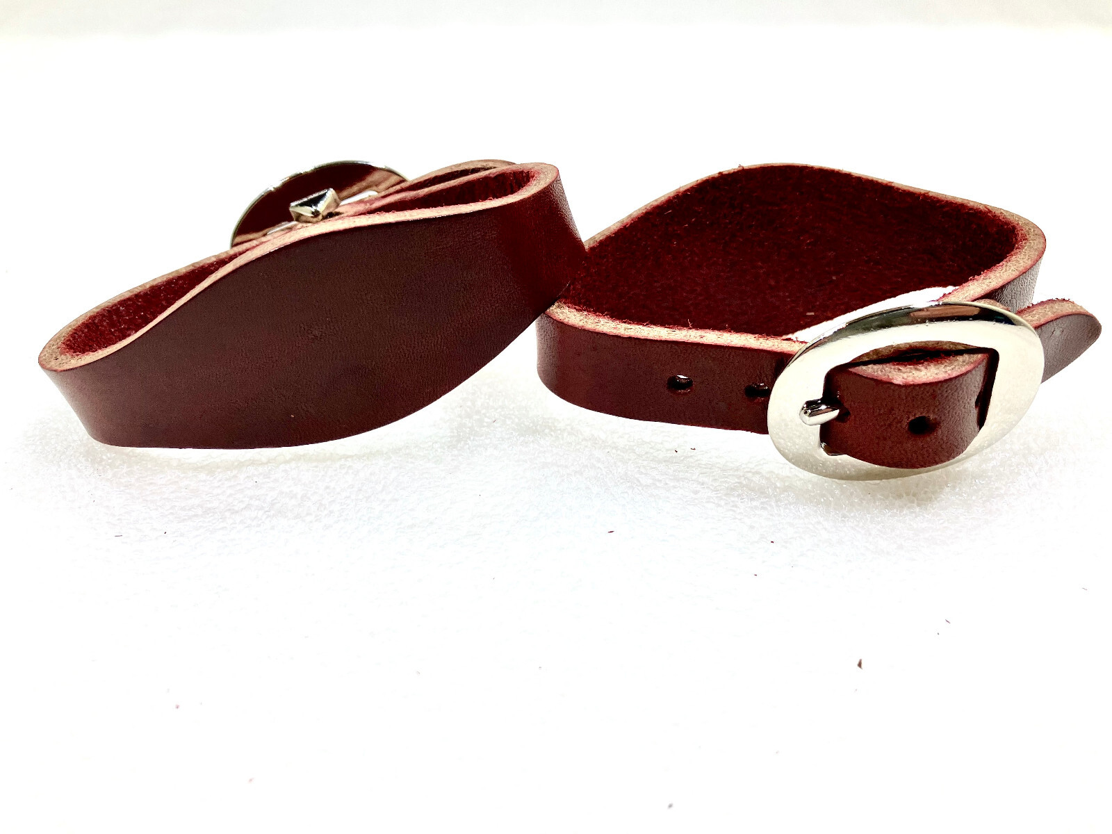 Stirrup Hobbles - Shaped - Burgundy Latigo - Cart Buckle - 1 Pair (F578)