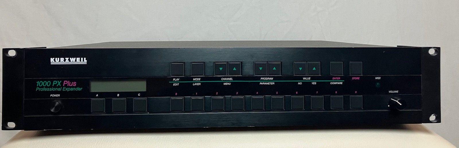 Kurzweil 1000 PX Plus NOT WORKING for Parts Only